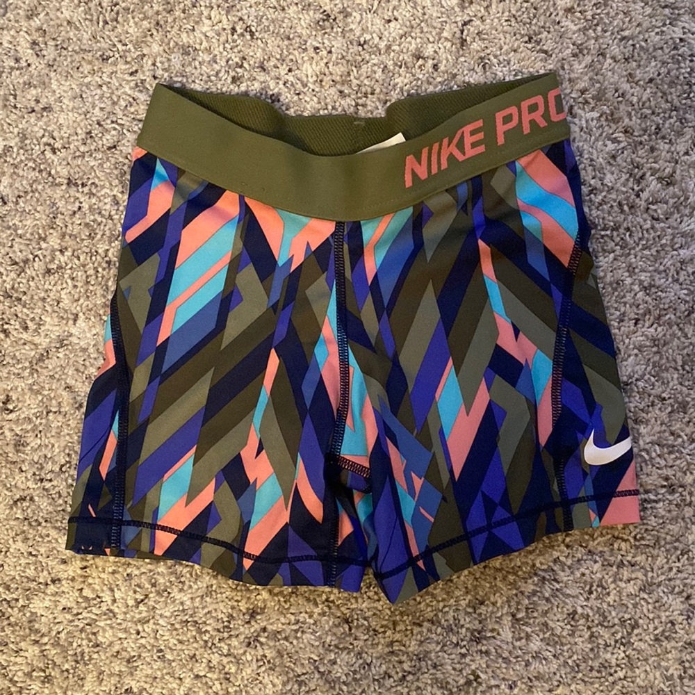Youth size Nike pros